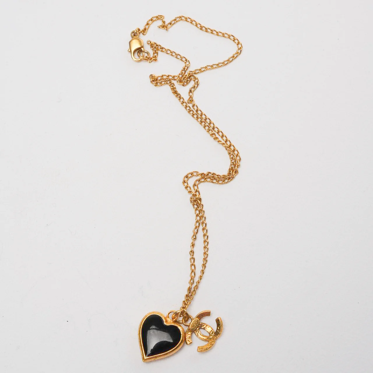 Chanel Black Golden Heart CC Enamel Necklace