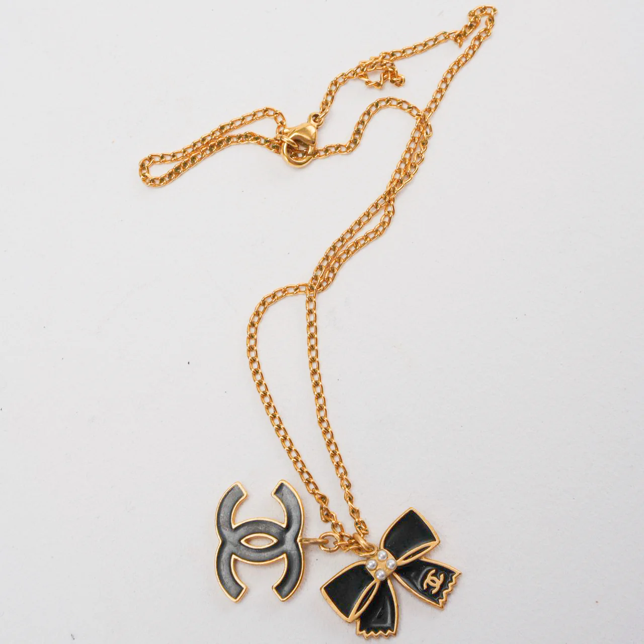 Chanel Vintage Black Gold CC Enamel Necklace