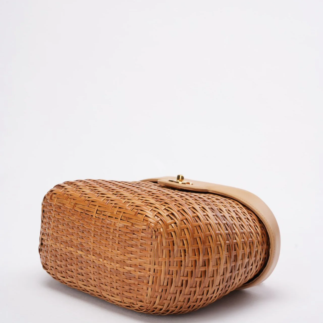 Chanel Vintage Wicker Basket Shoulder Bag 1990´s