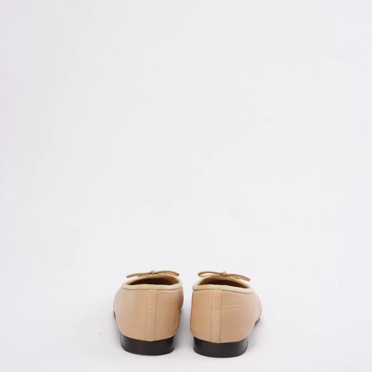 Chanel Beige/Black CC Cap Toe Ballet Flats Size 37.5