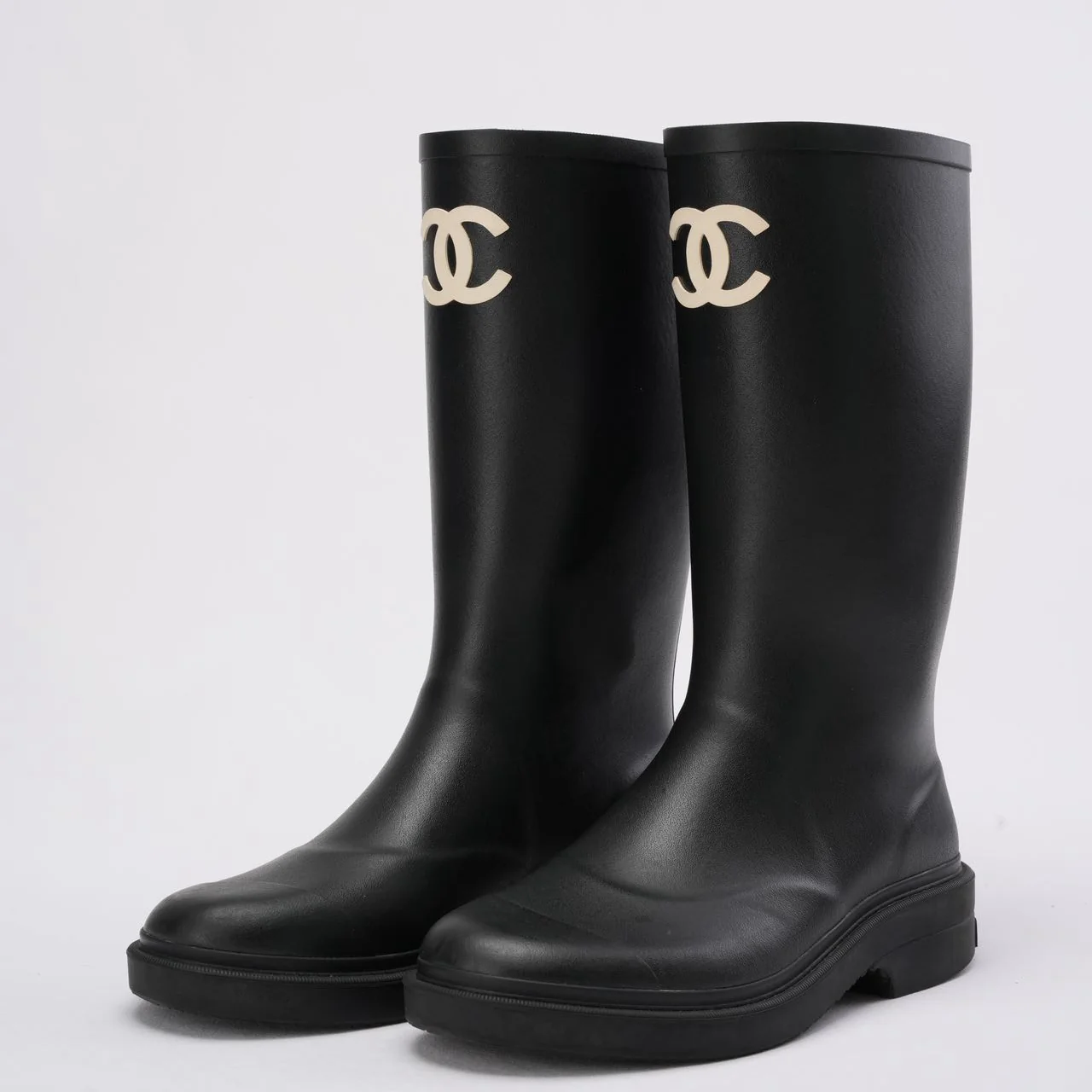 Chanel Classic Rain Boots in Black / White With CC Logo 38