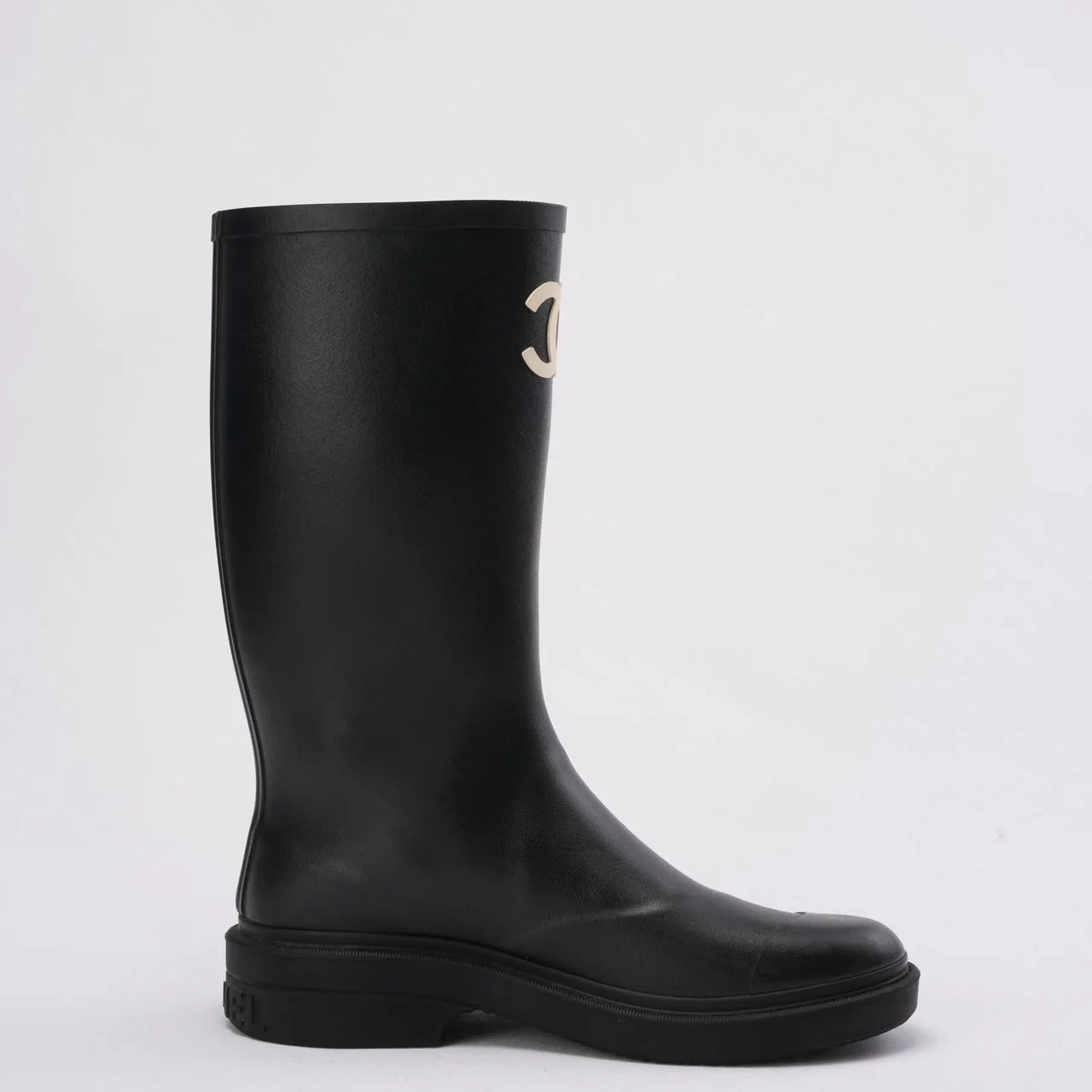 Chanel Classic Rain Boots in Black / White With CC Logo 38