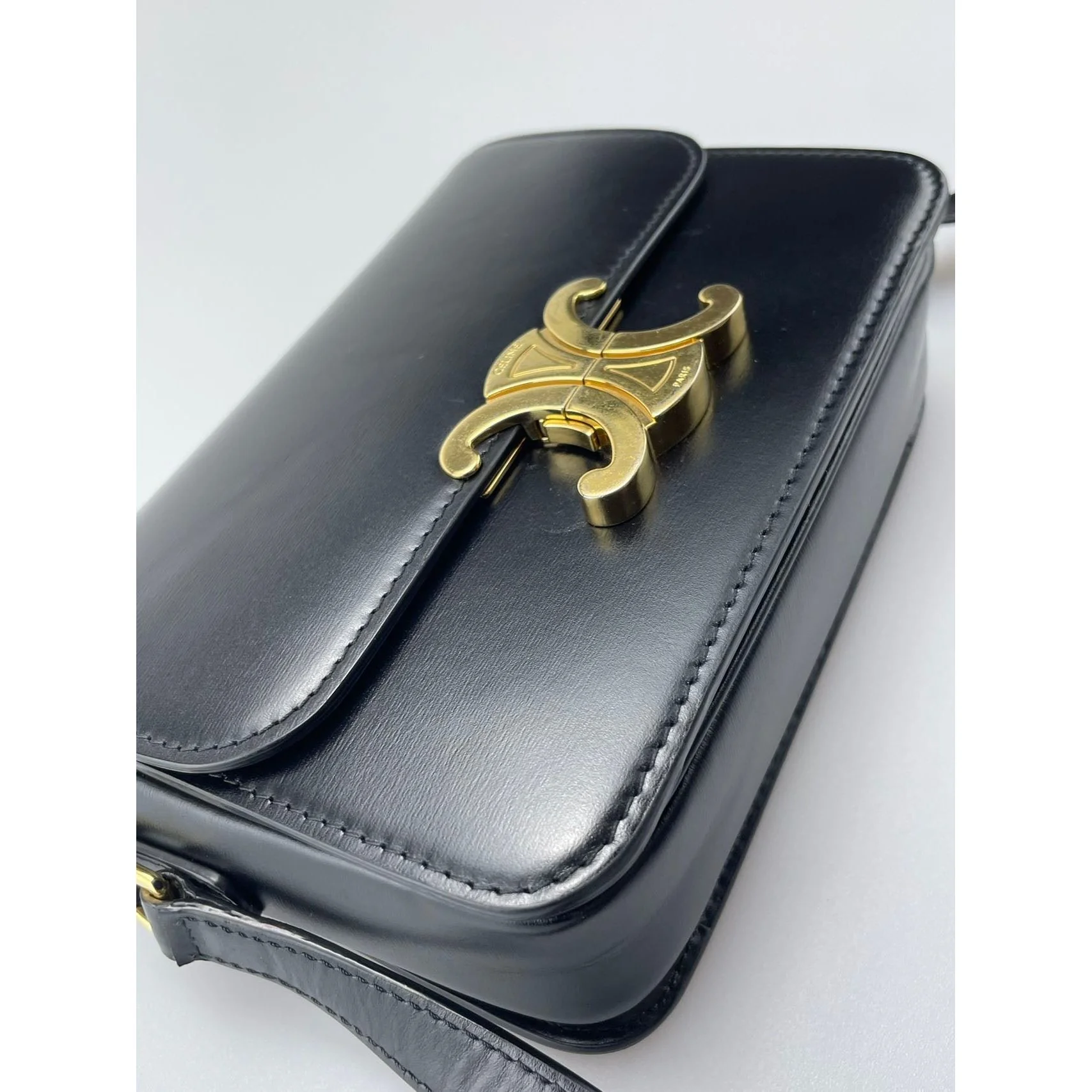 used-Celine Black Teen Triomphe Bag in Shiny Calfskin Leather with Gold Hardware-MILOURA