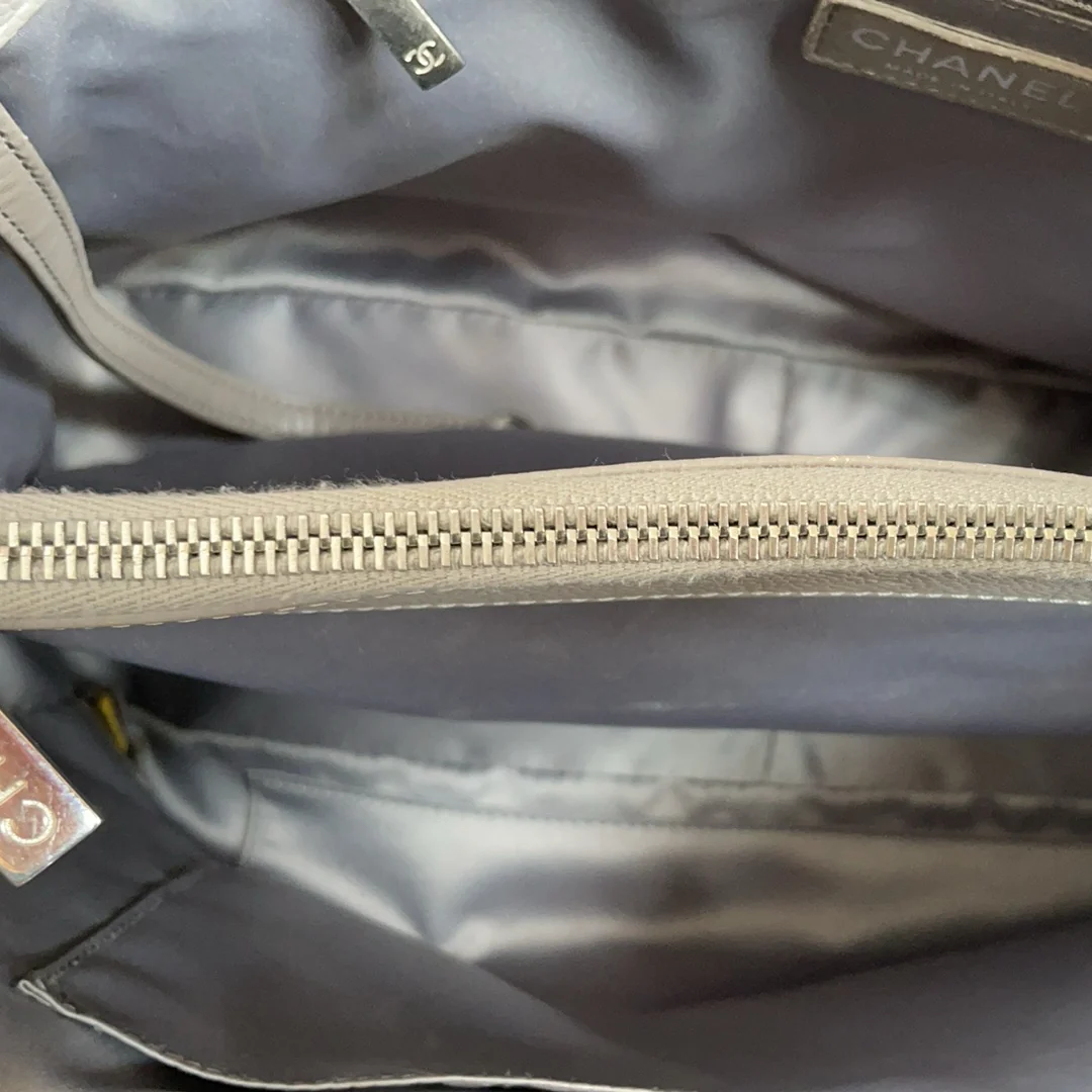 Chanel Grand Shopping Tote (GST) in Gray Caviar Leather 2012-2013