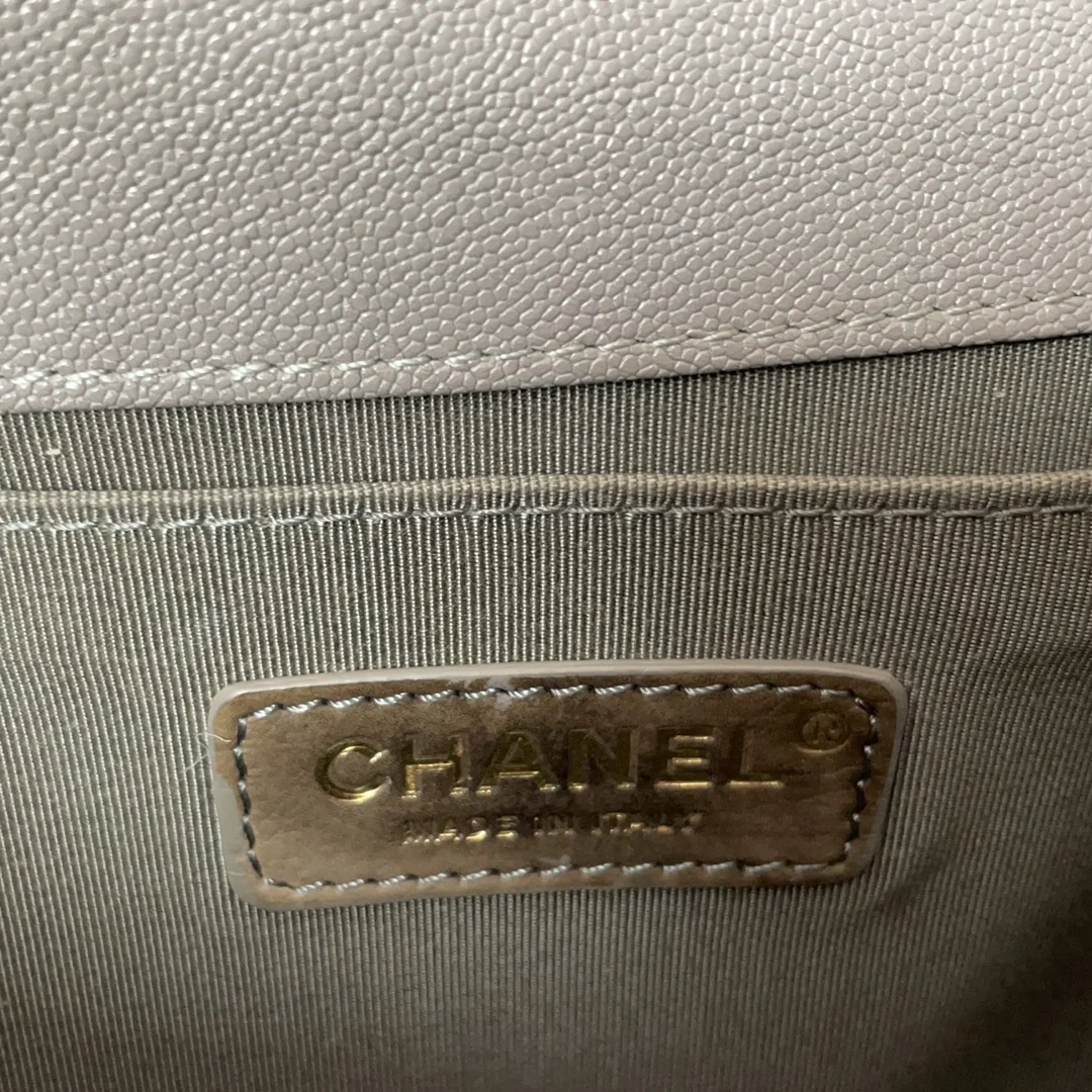 Chanel Boy Medium Grey Flap Bag Quilted Caviar 2019