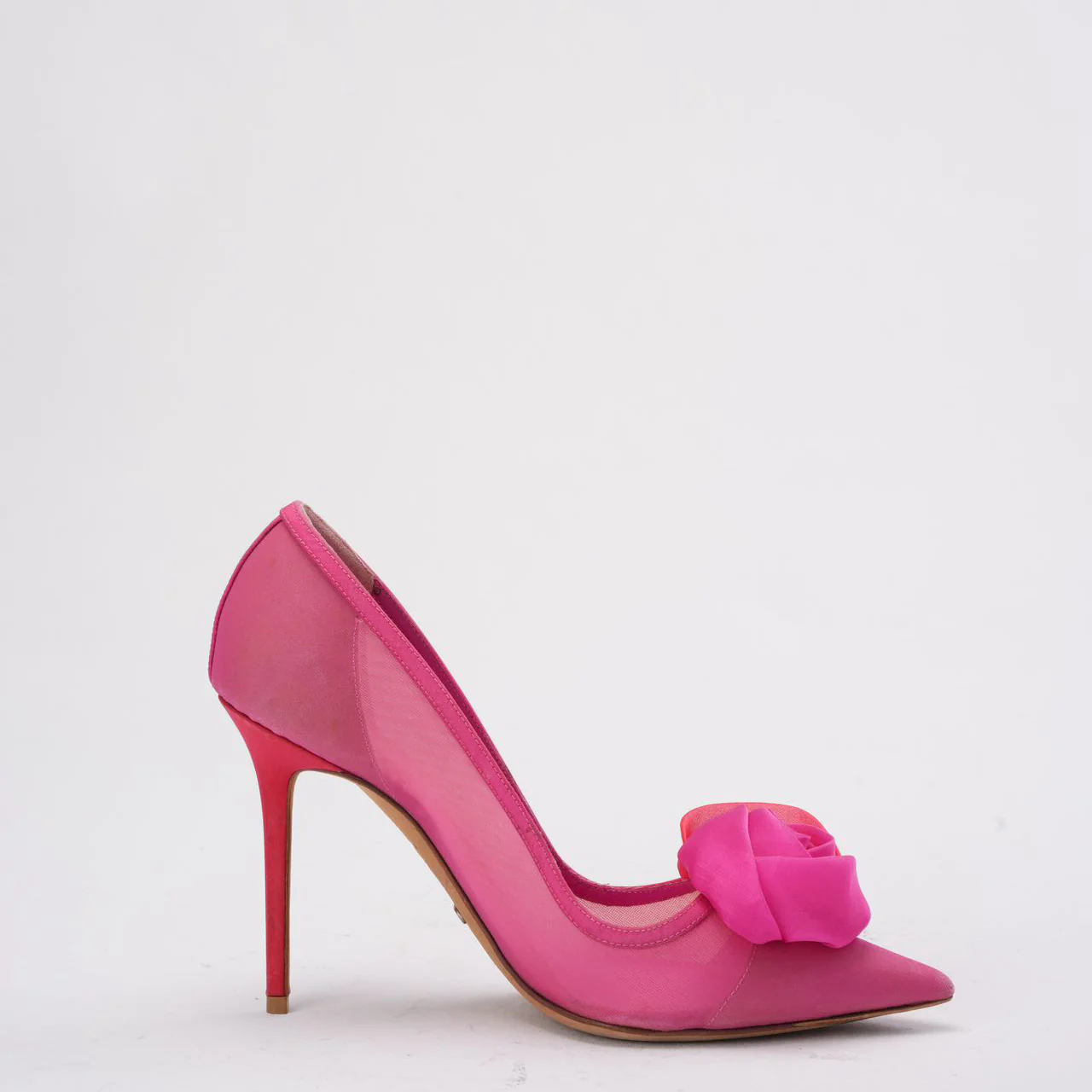 Christian Dior Pink Satin Pointed-Toe Pumps 38D