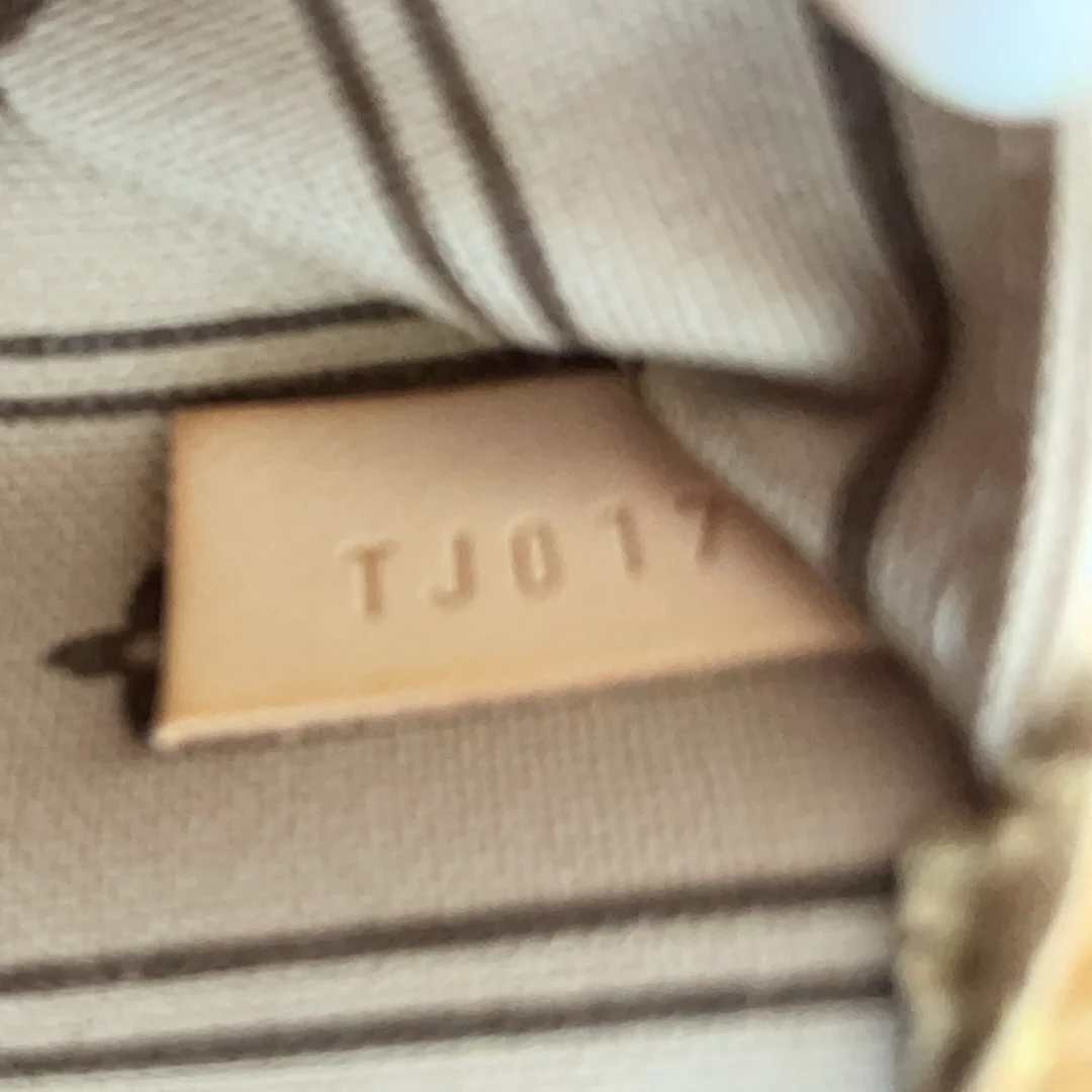 Louis Vuitton Monogram Neverfull GM Tote Bag 2013