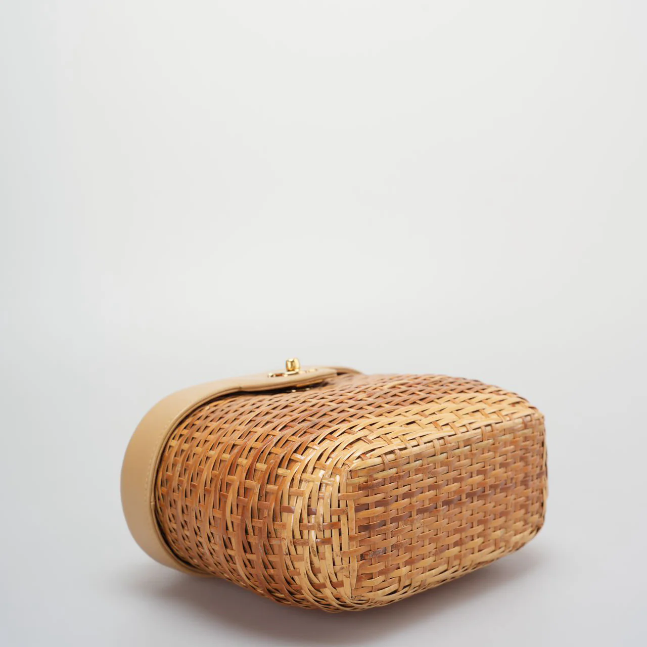 Chanel Vintage Wicker Basket Shoulder Bag – Limited Edition