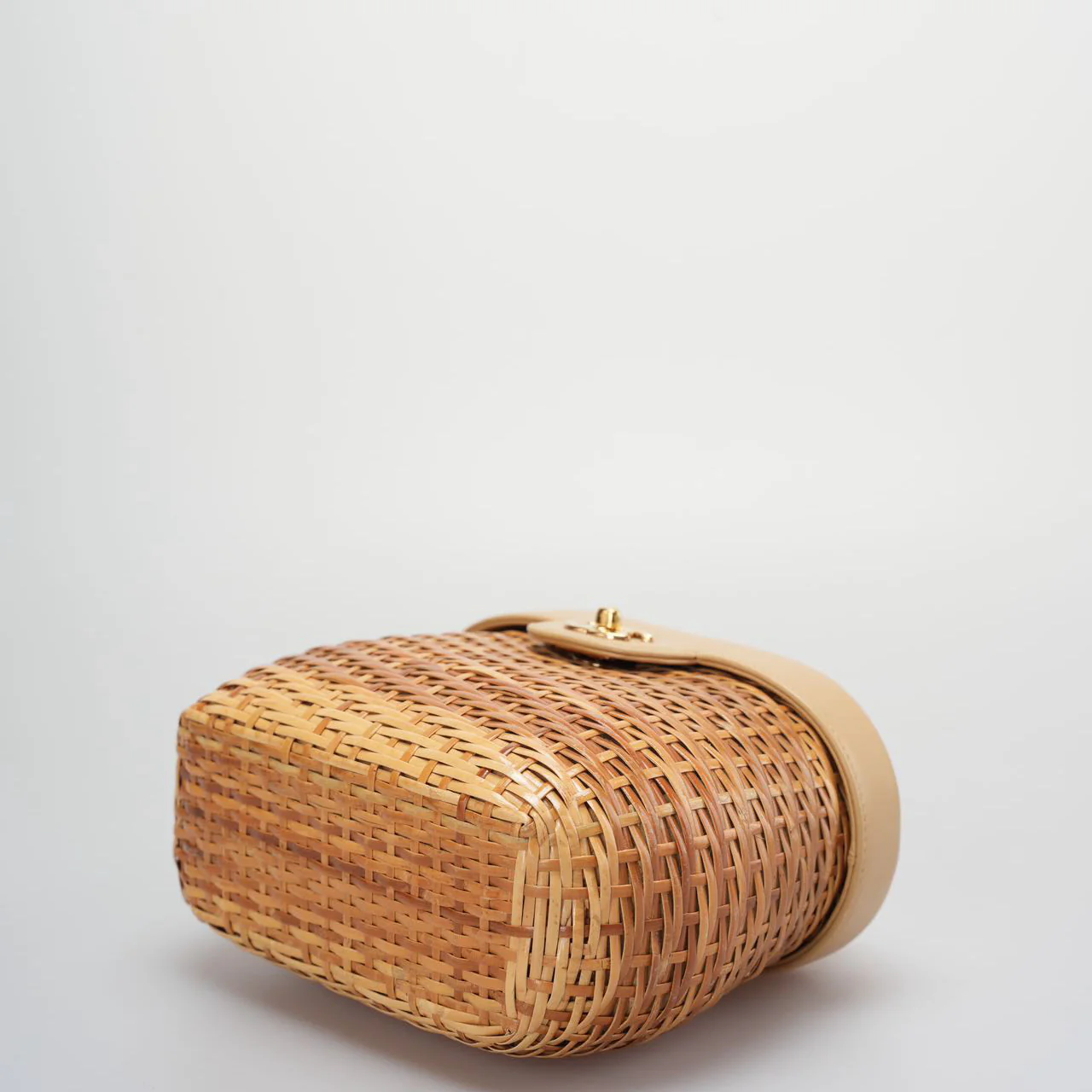 Chanel Vintage Wicker Basket Shoulder Bag – Limited Edition
