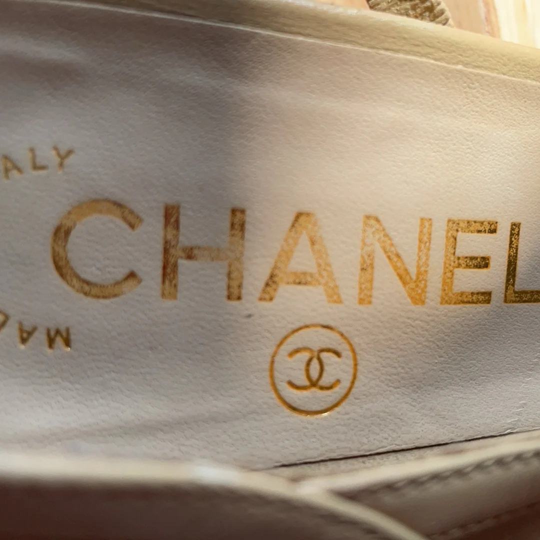 Chanel Black / Beige Cap Toe Slingback 38C