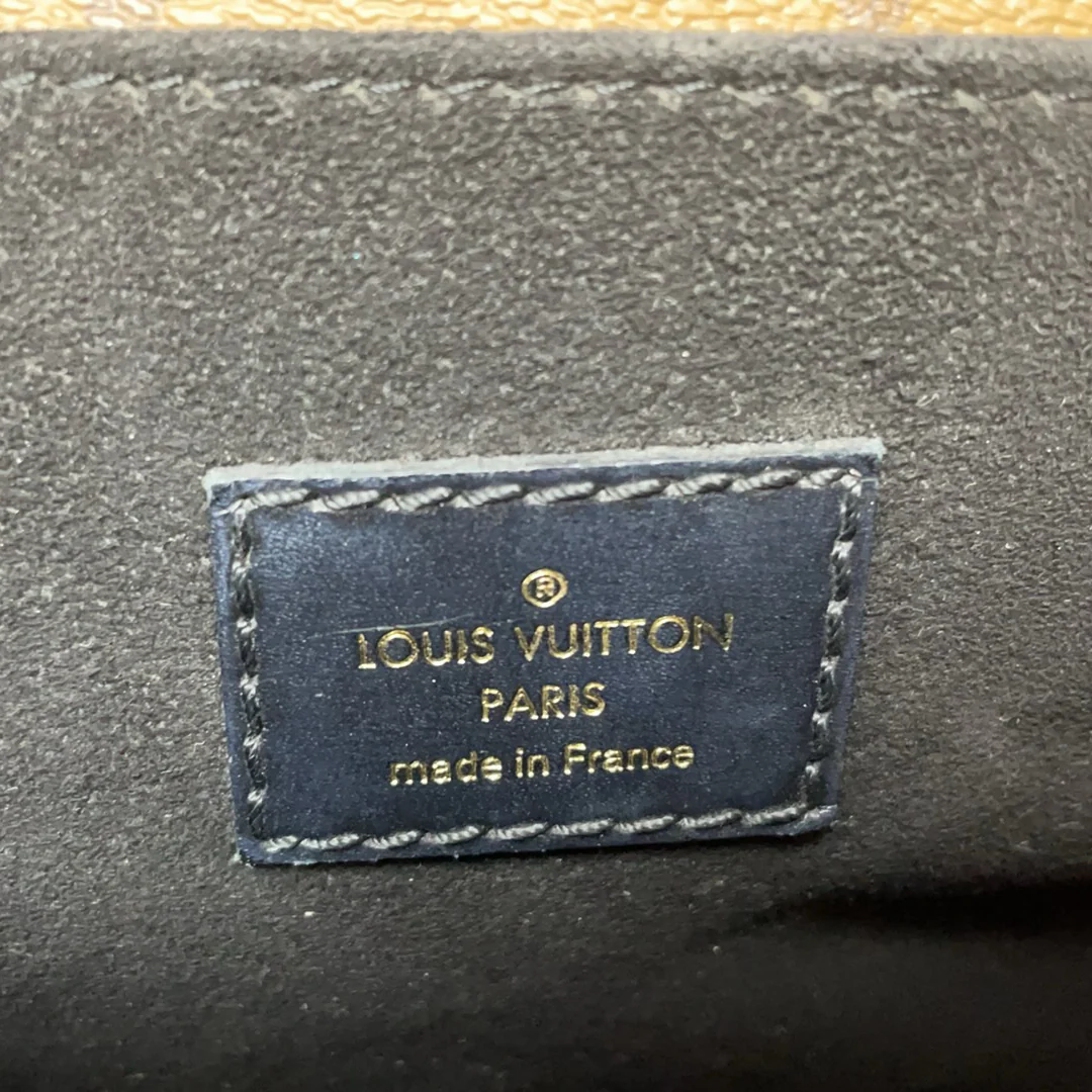 Louis Vuitton Monogram Pochette Metis MM Bag 2020