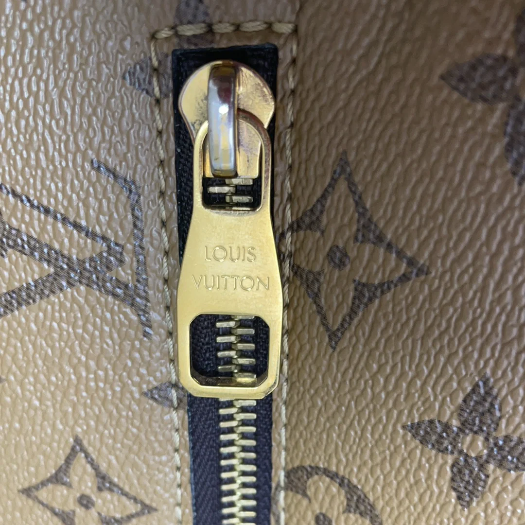 Louis Vuitton Monogram Pochette Metis MM Bag 2020