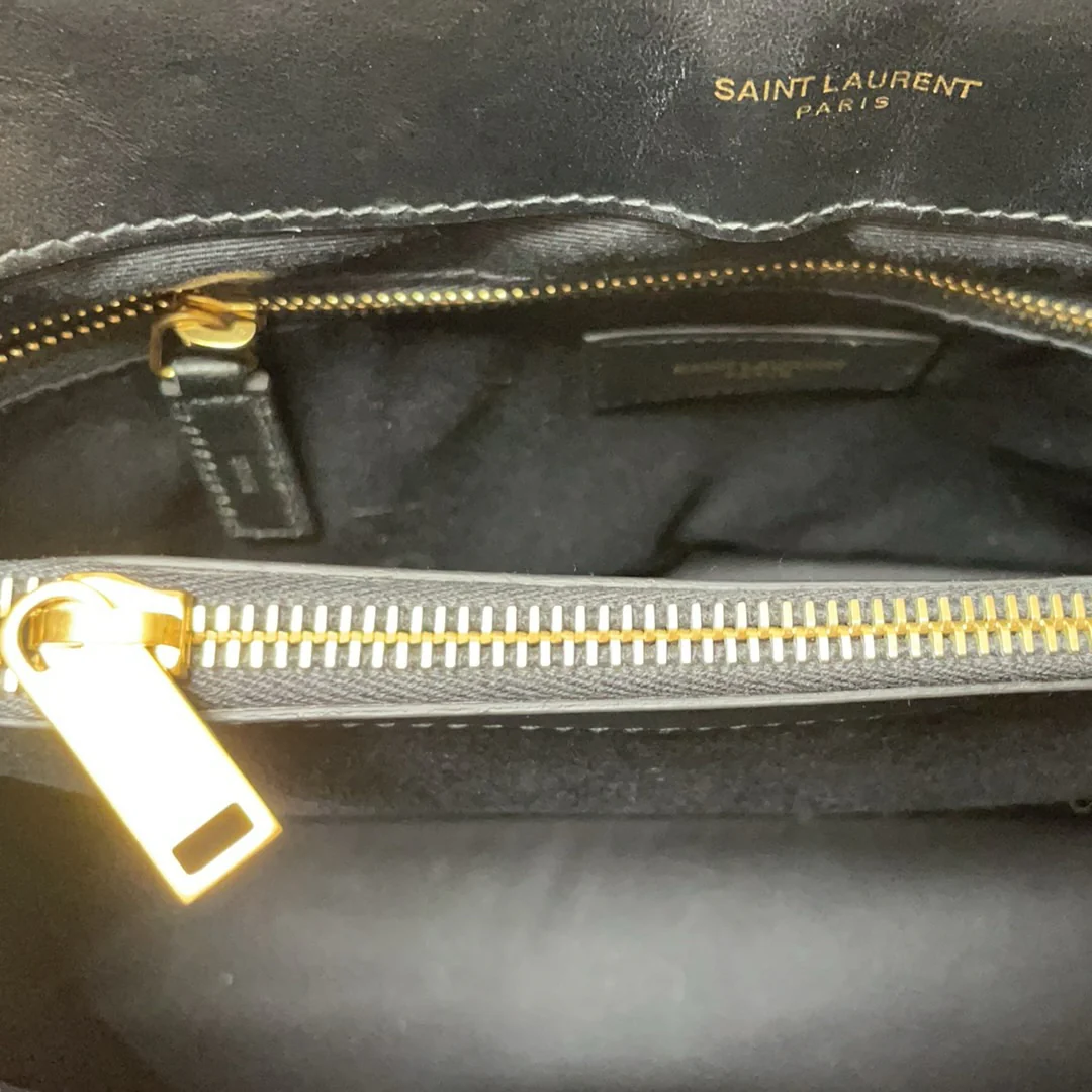 Saint Laurent Black Loulou Medium Shoulder Bag 2018