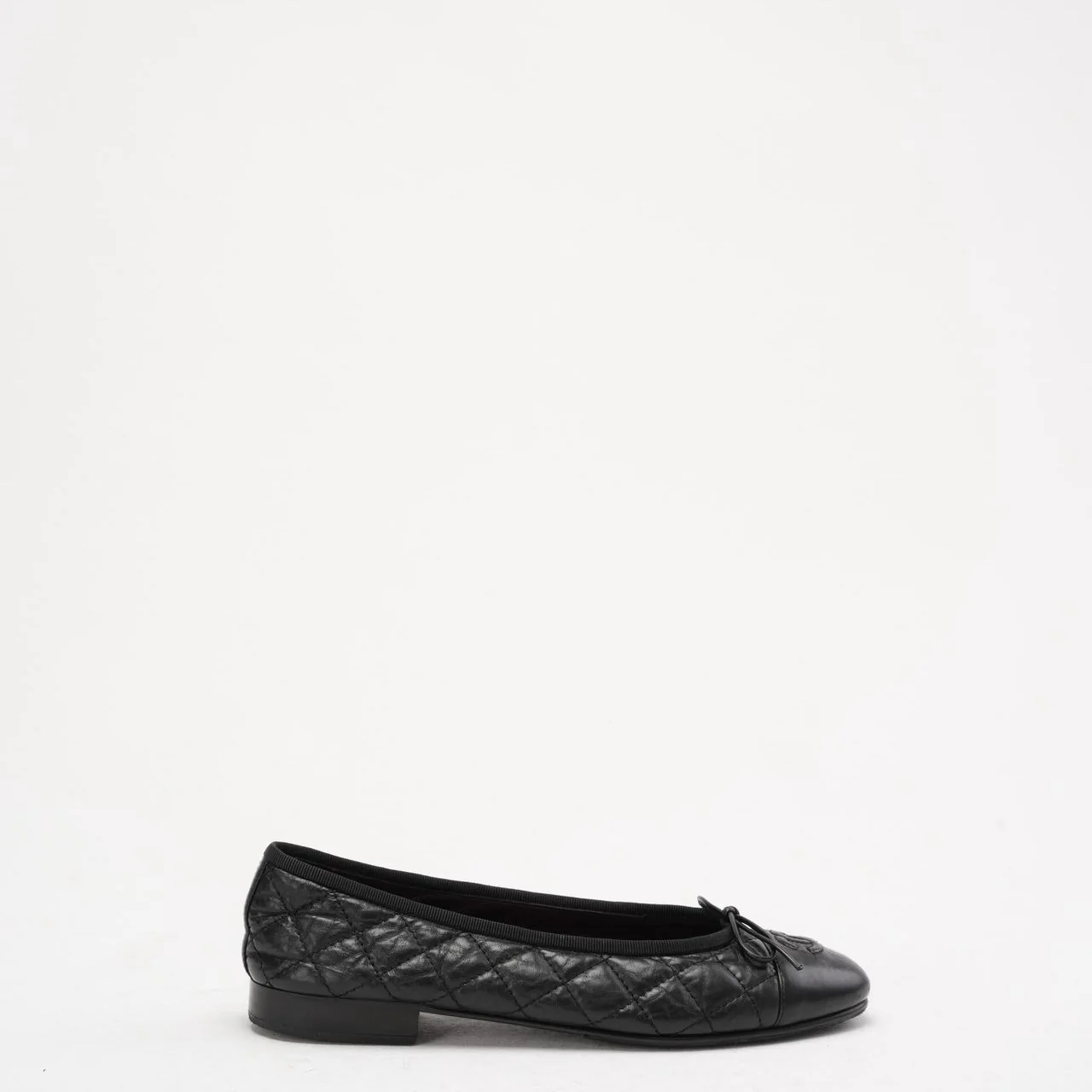 Chanel Black Quilted Leather CC Bow Ballet Flats Size 38