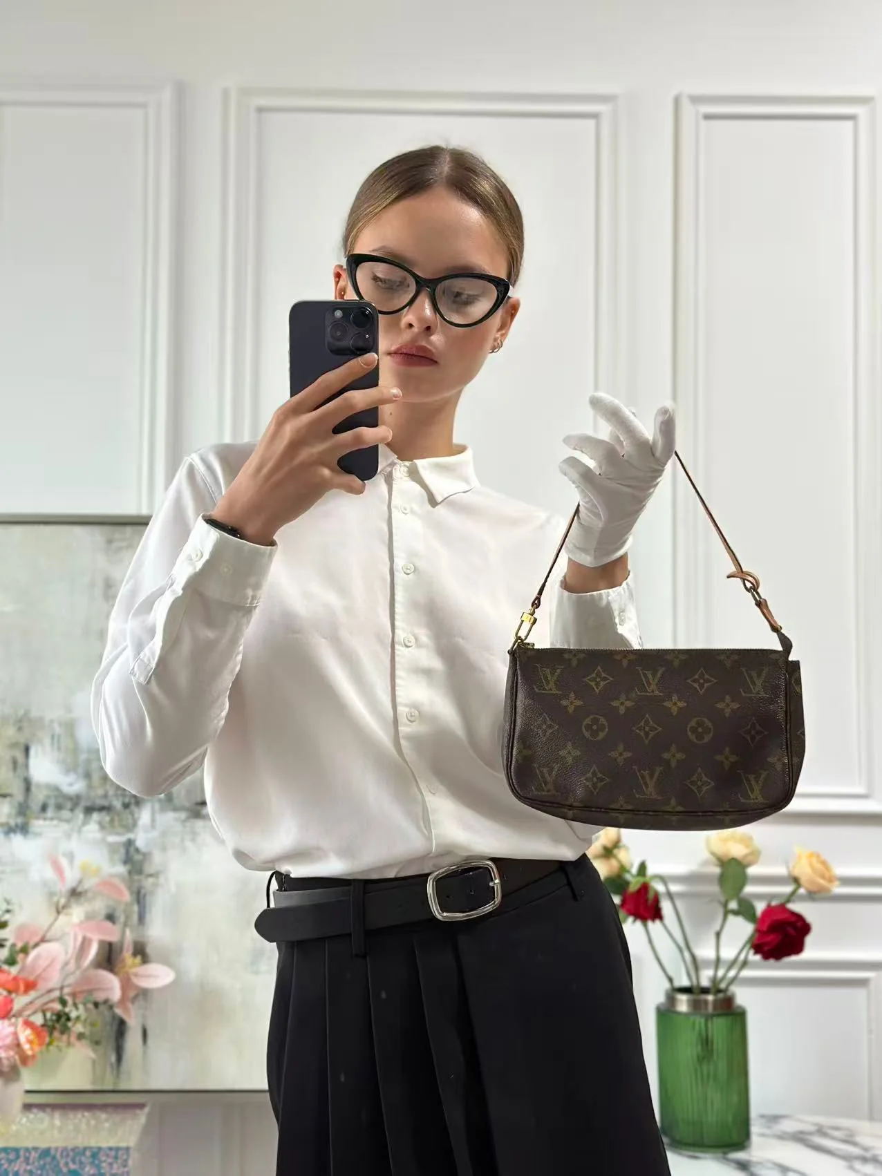 Louis Vuitton Vintage Pochette Monogram Canvas