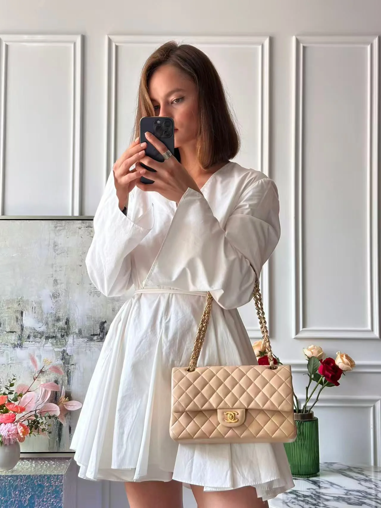 Sac Chanel Classique à rabat moyen beige