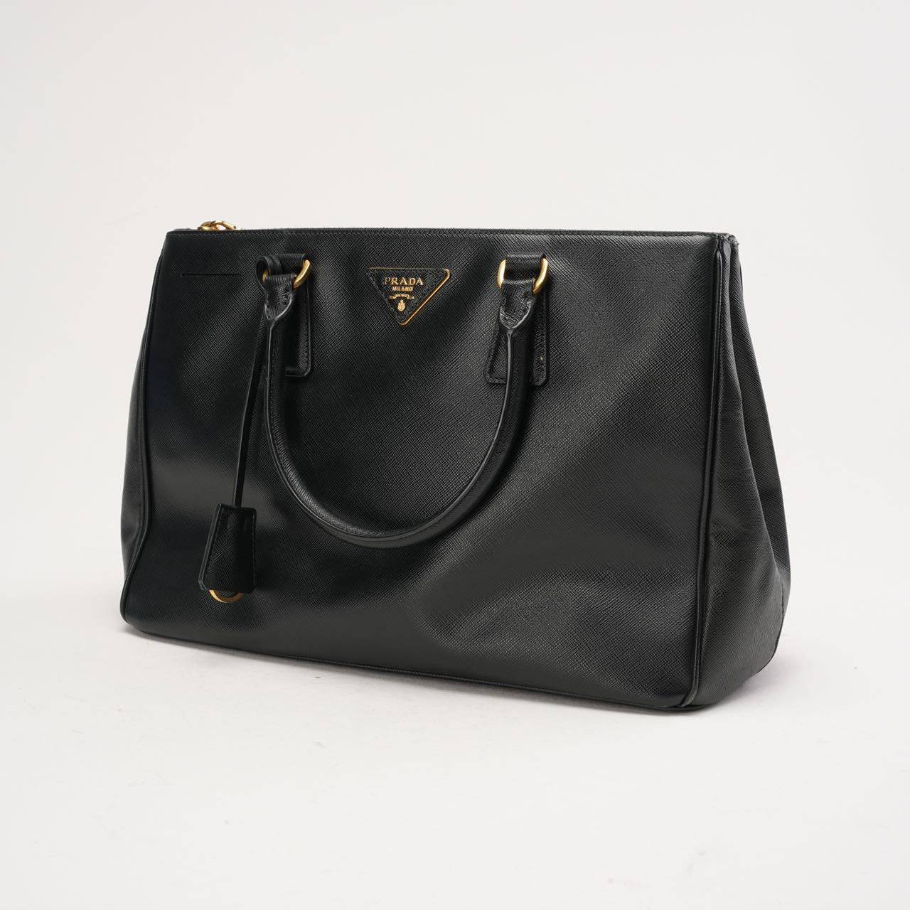 Prada Black Saffiano Medium Galleria Zip Tote Leather