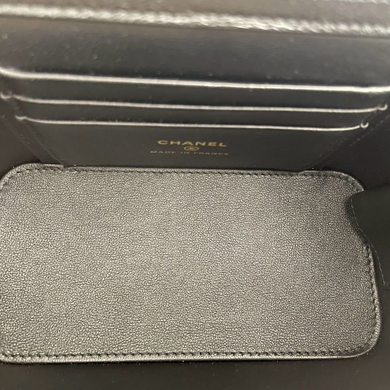 Chanel Vanity Case Bag Black Quilted Lambskin Bag with Gold Hardware Inside