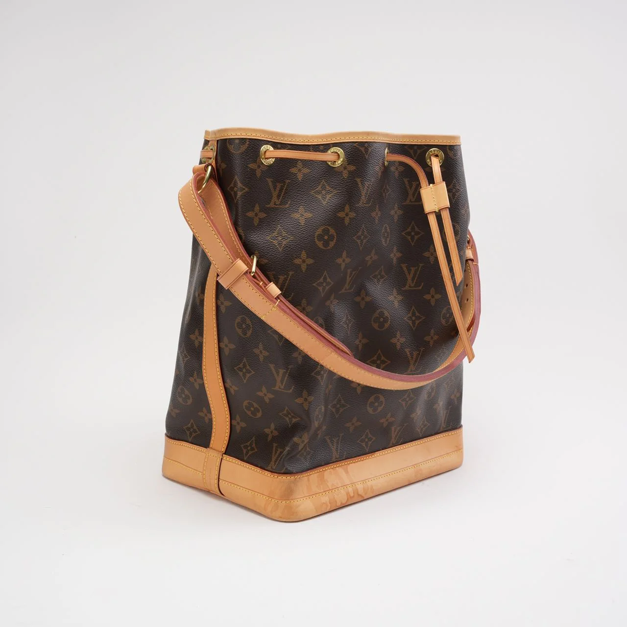 Louis Vuitton Sac Noé Grand Monogram Canvas 2014