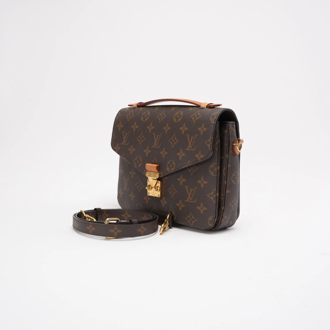 Louis Vuitton Monogram Pochette Metis MM Hand Bag 2019