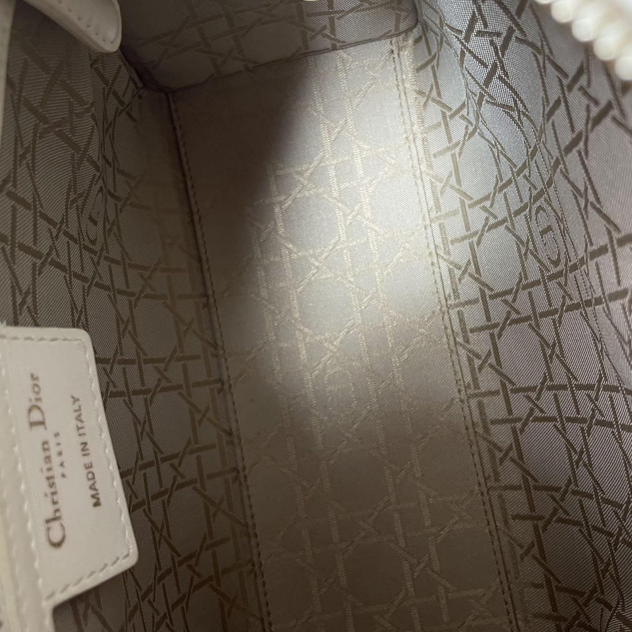 Dior Lady Dior Medium Bag White Lambskin (2019)