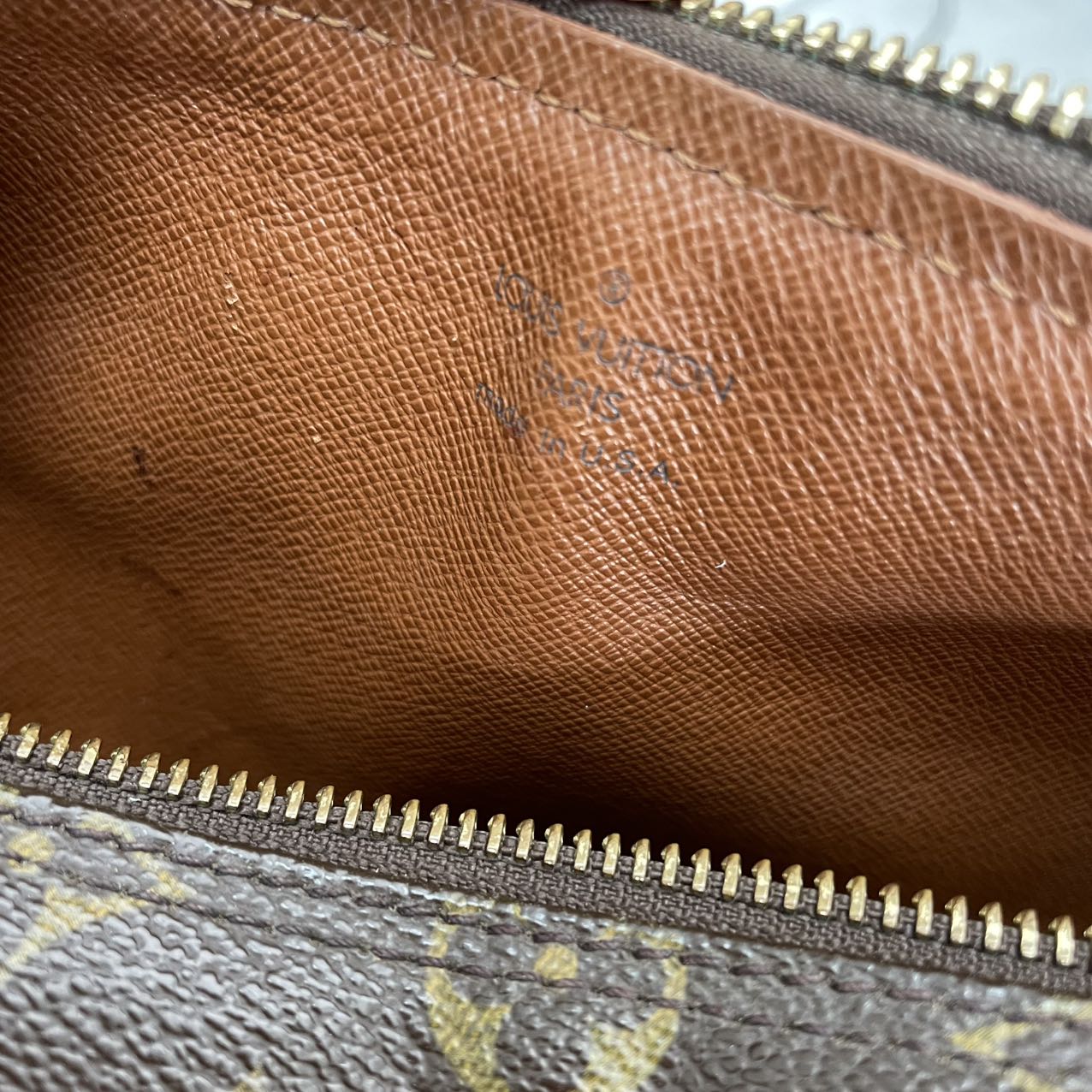 Louis Vuitton Vintage Classic Monogram Papillon 30 Bag 2004
