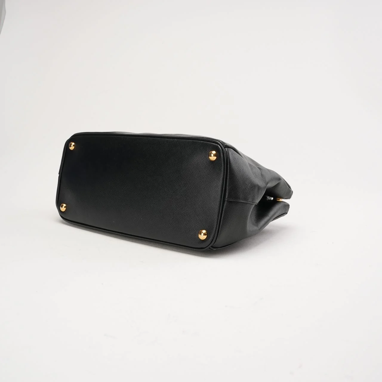 Prada Saffiano Medium Galleria Zip Tote Leather Black