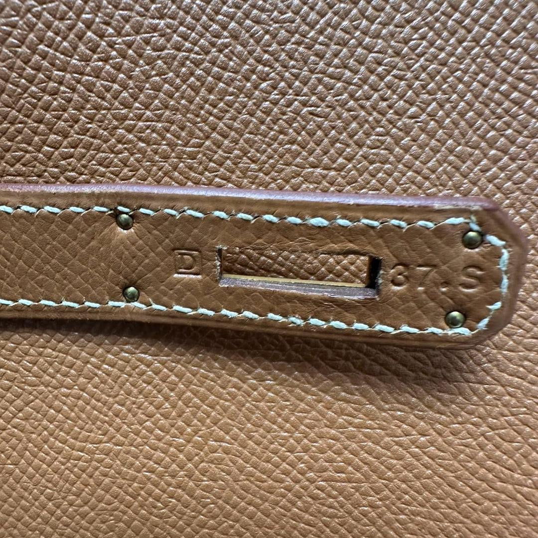 Hermès Vintage Gold Kelly Sellier 32 Epsom D Square 2000