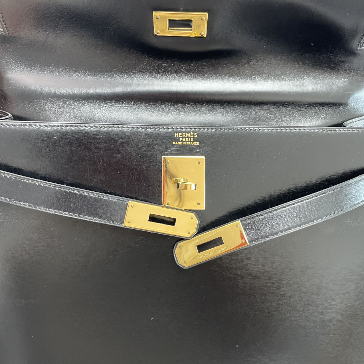 Hermès Vintage Black Kelly Sellier 32 Box Leather 1985