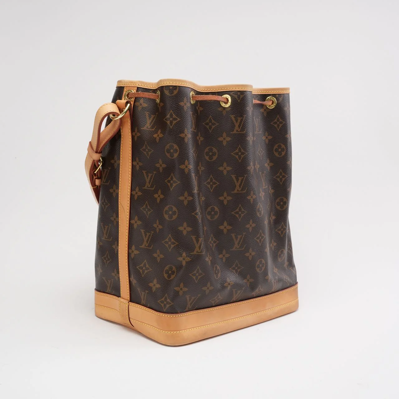 Louis Vuitton Sac Noé Grand Monogram Canvas 2014