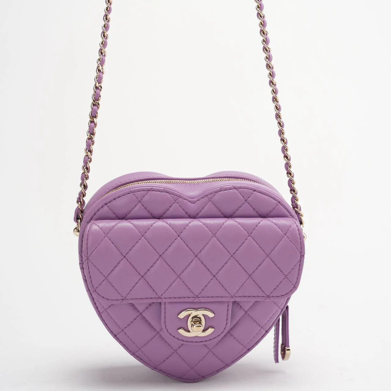 Chanel Purple CC in Love Heart Clutch in Lambskin 2022