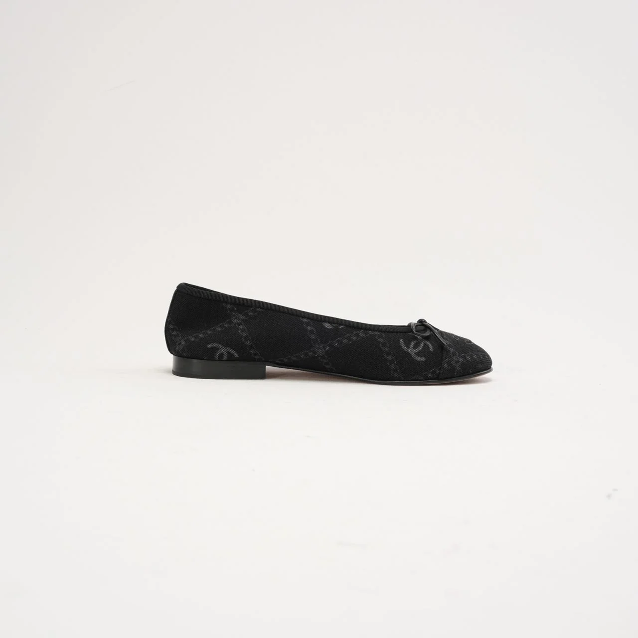 Chanel Black Printed Denim CC Cap Toe Ballet Flats 37.5
