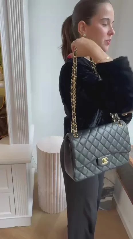 Chanel Black Classic Jumbo Double Flap Bag Lambskin 2011