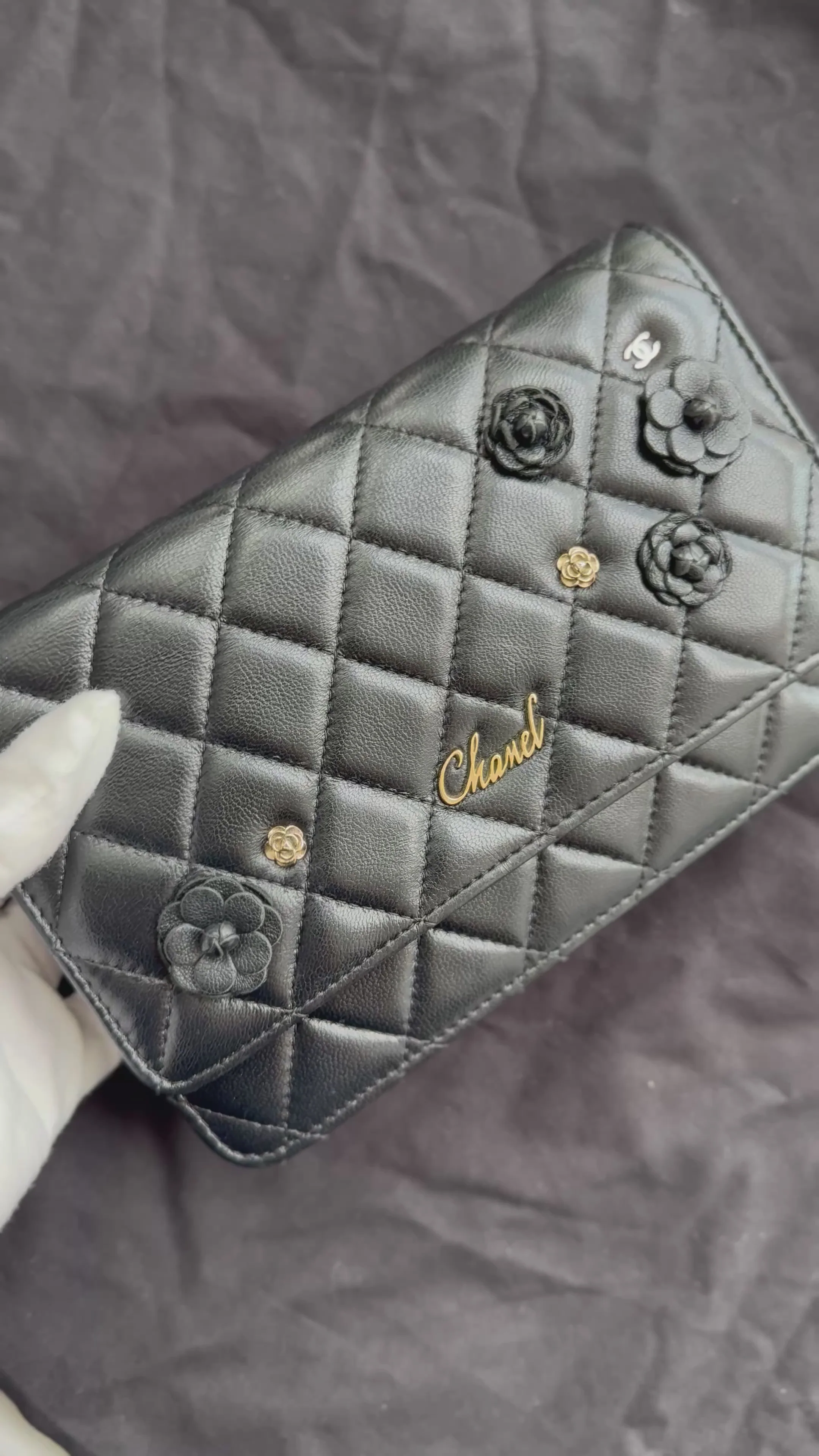 Chanel Wallet On Chain(woc) Black Camelia